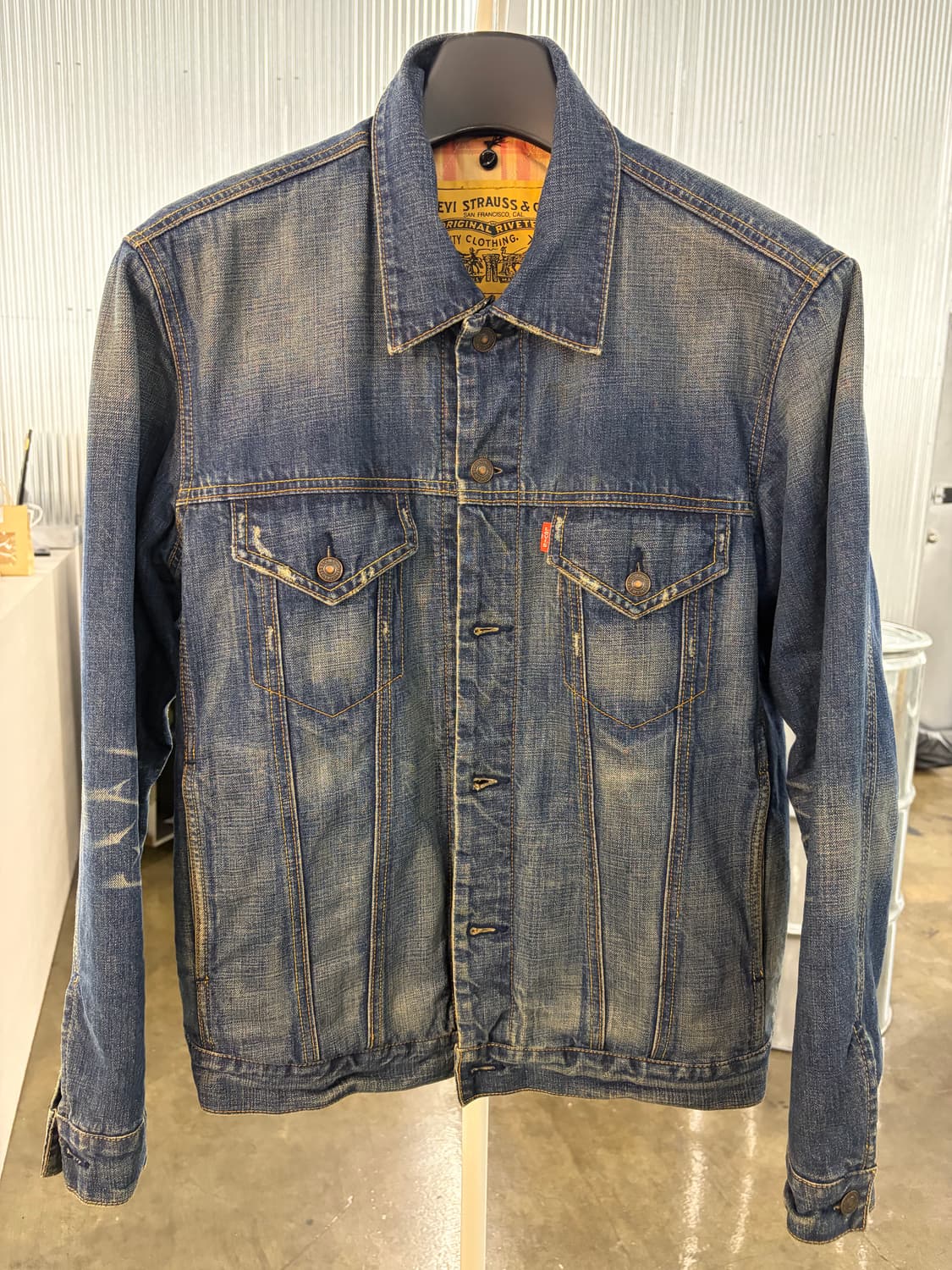 Levi's vintage redtab denim jacket L 상품이미지2