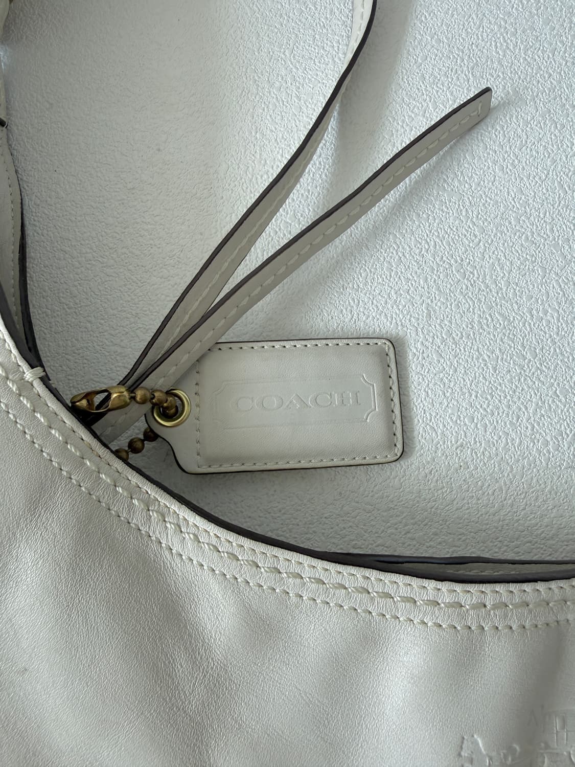 코치(COACH) 레더 숄더백 상품이미지8