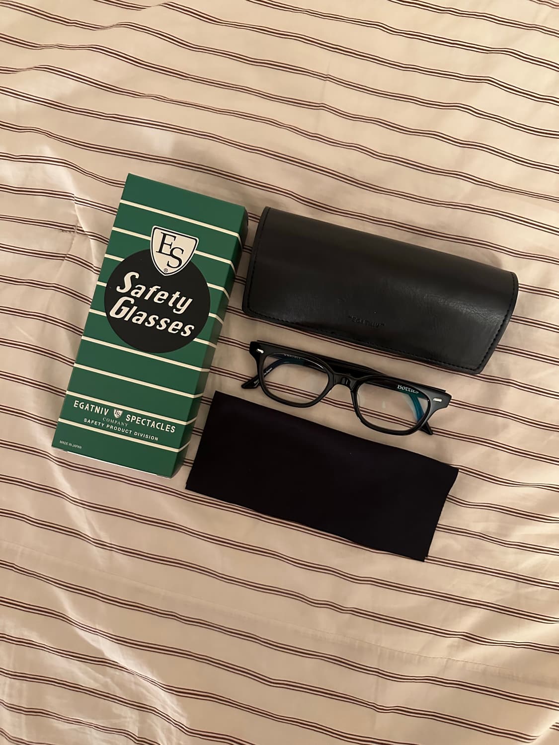 라시트포 에가트니브 Egatniv Bottles 안경 상품이미지1