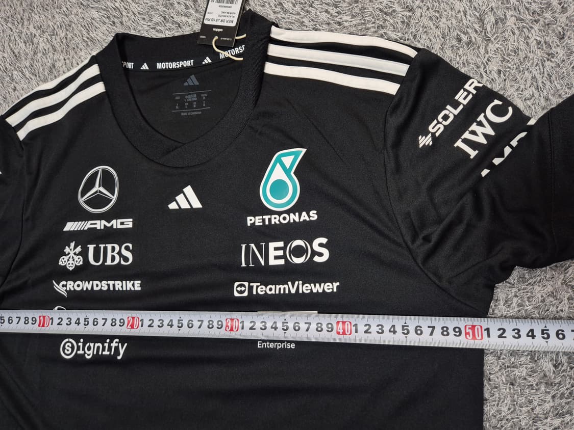 [새상품]아디다스 2025 메르세데스 AMG-F1 반팔티 L 상품이미지9