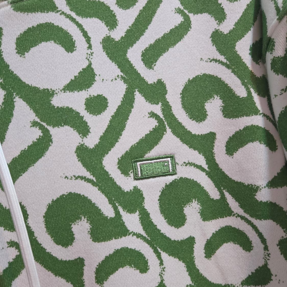 골스튜디오 에센셜 박스로고 후드티 상품이미지3