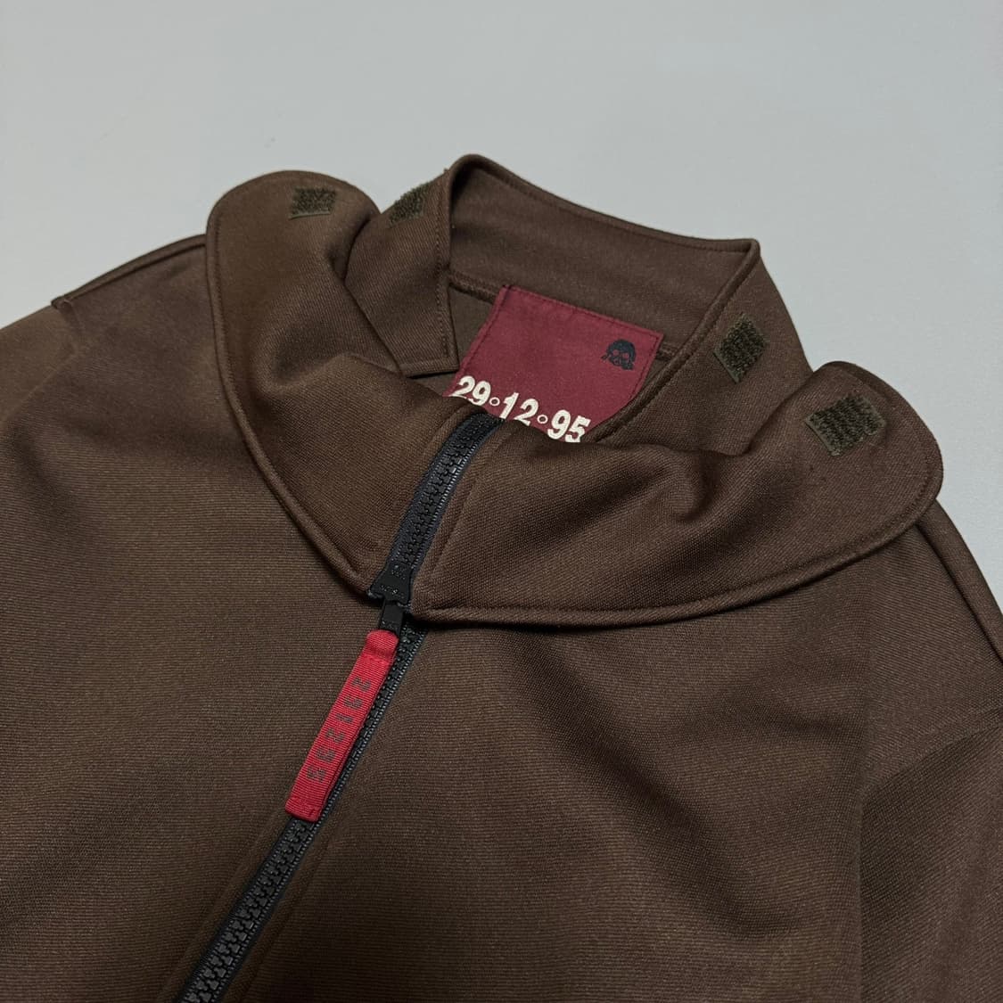 291295HOMME 브라운 하이넥 2way 집업 폴리에스터 트랙탑 상품이미지4