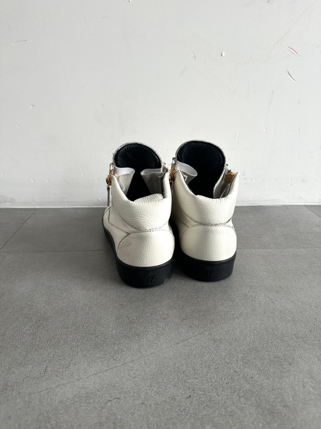 쥬세페자노티 오피움 사이드지퍼 레더 하이탑 상품이미지6