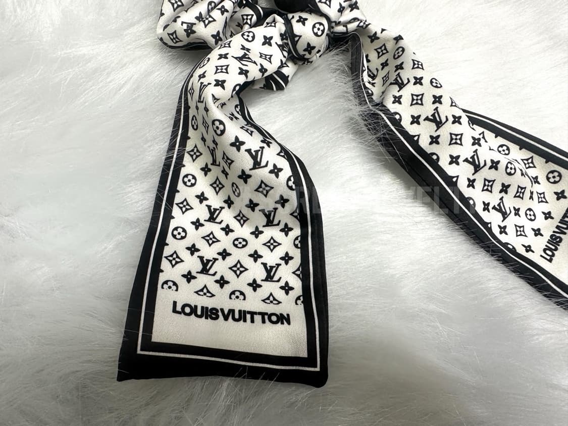  루이비통 화이트&블랙 리본 헤어슈슈 상품이미지5