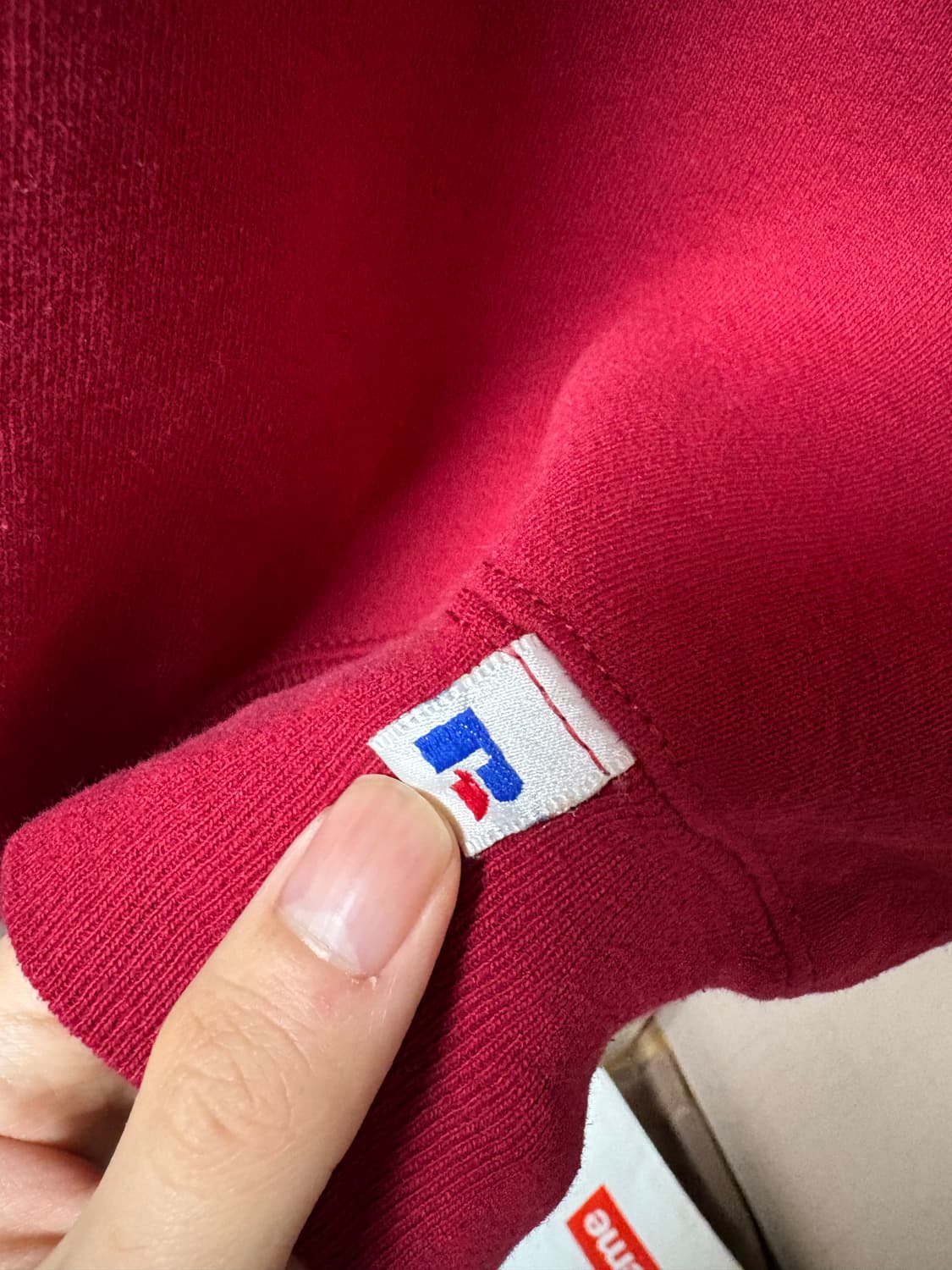 90s 러셀 에슬레틱 블랭크 스웻셔츠 레드 상품이미지2