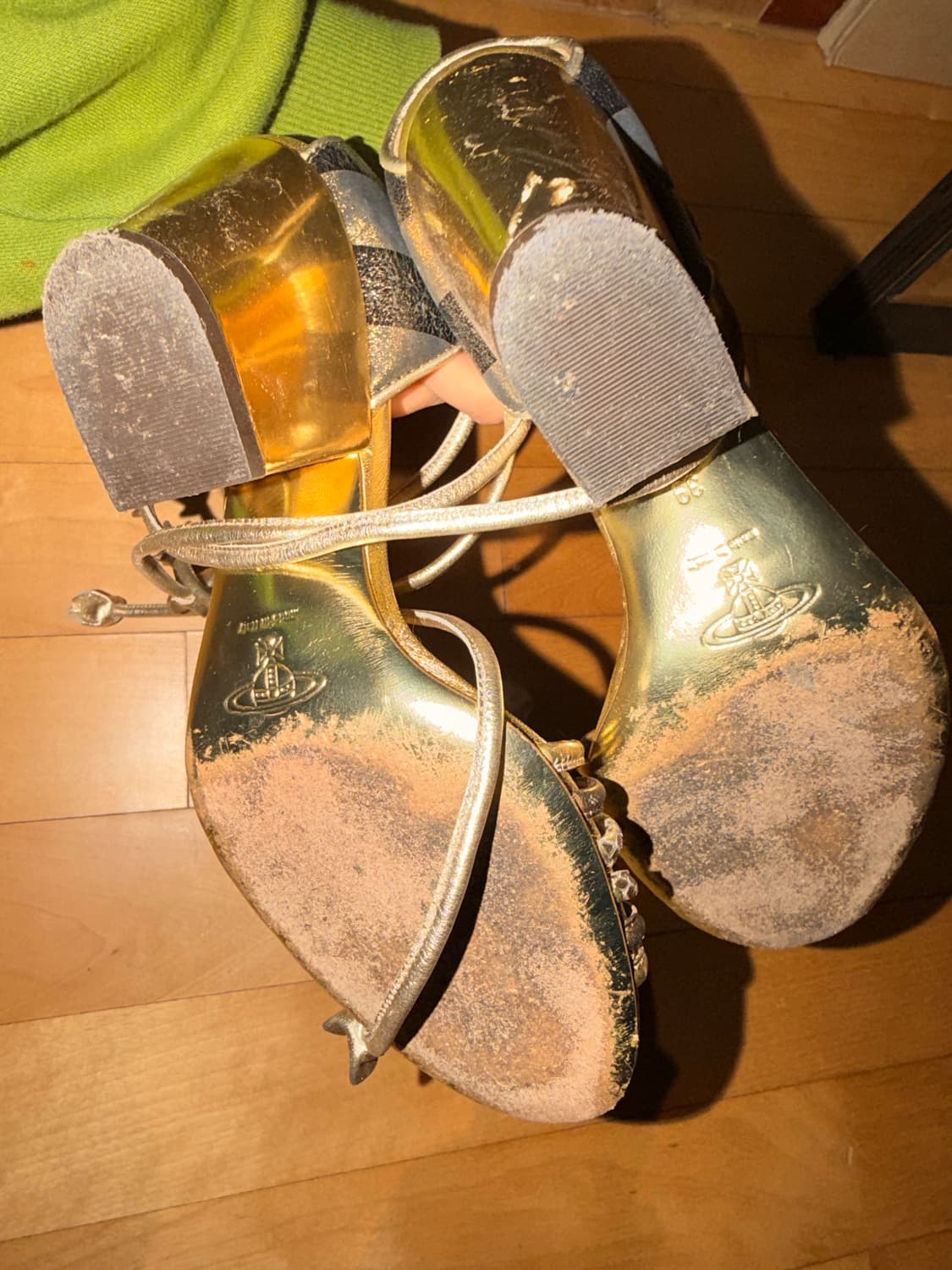 비비안웨스트우드 갸루 샌들힐 39 상품이미지3