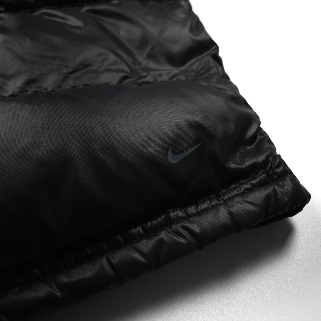 나이키 acg 우먼스 글로시 블랙 경량 다운 베스트 상품이미지4
