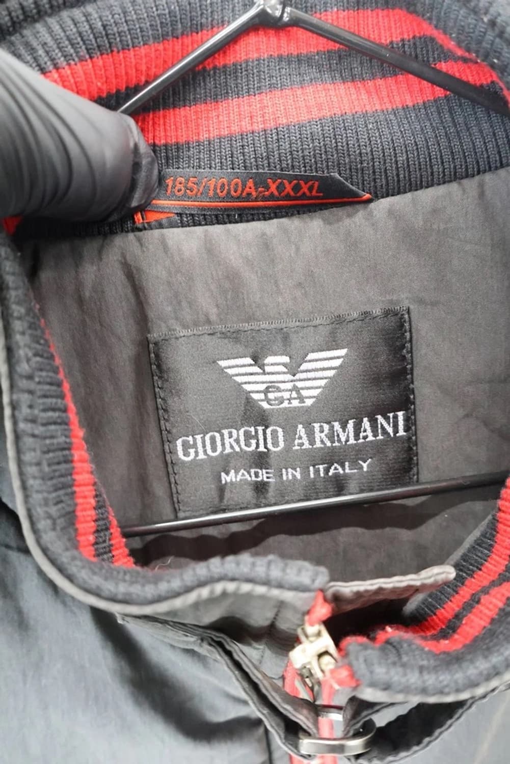 00's Giorgio Armani Black Zip Jacket 상품이미지9