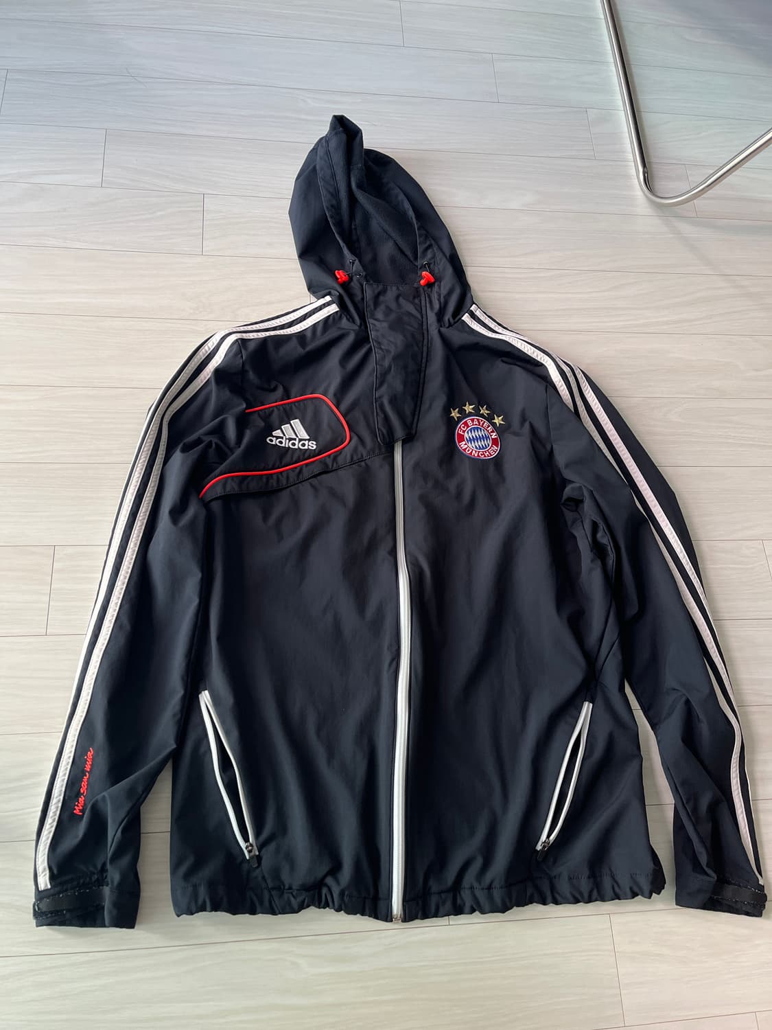 아디다스 바람막이 상품이미지1