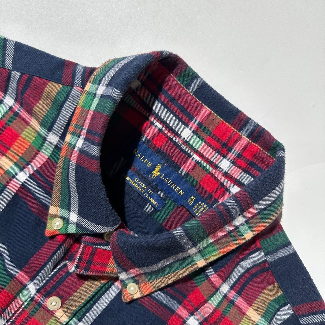 폴로 랄프로렌 클래식핏 퍼포먼스 플란넬 체크 셔츠 상품이미지4