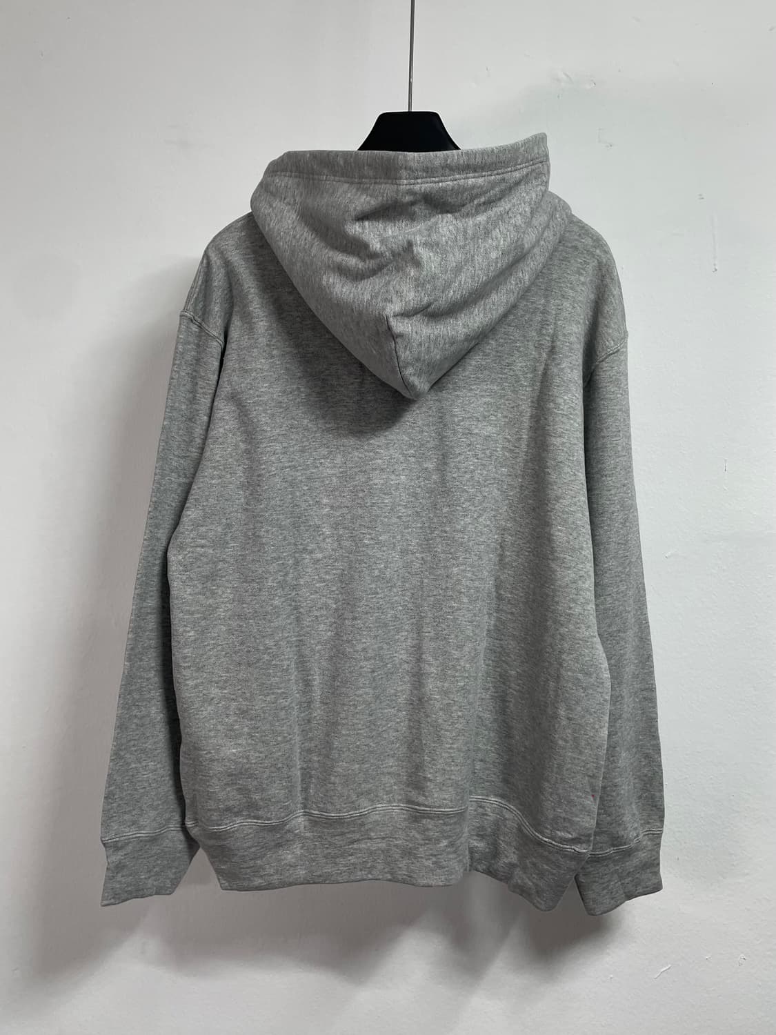  꼼데가르송 레드와펜 그레이 후드티 (on.415)   상품이미지3