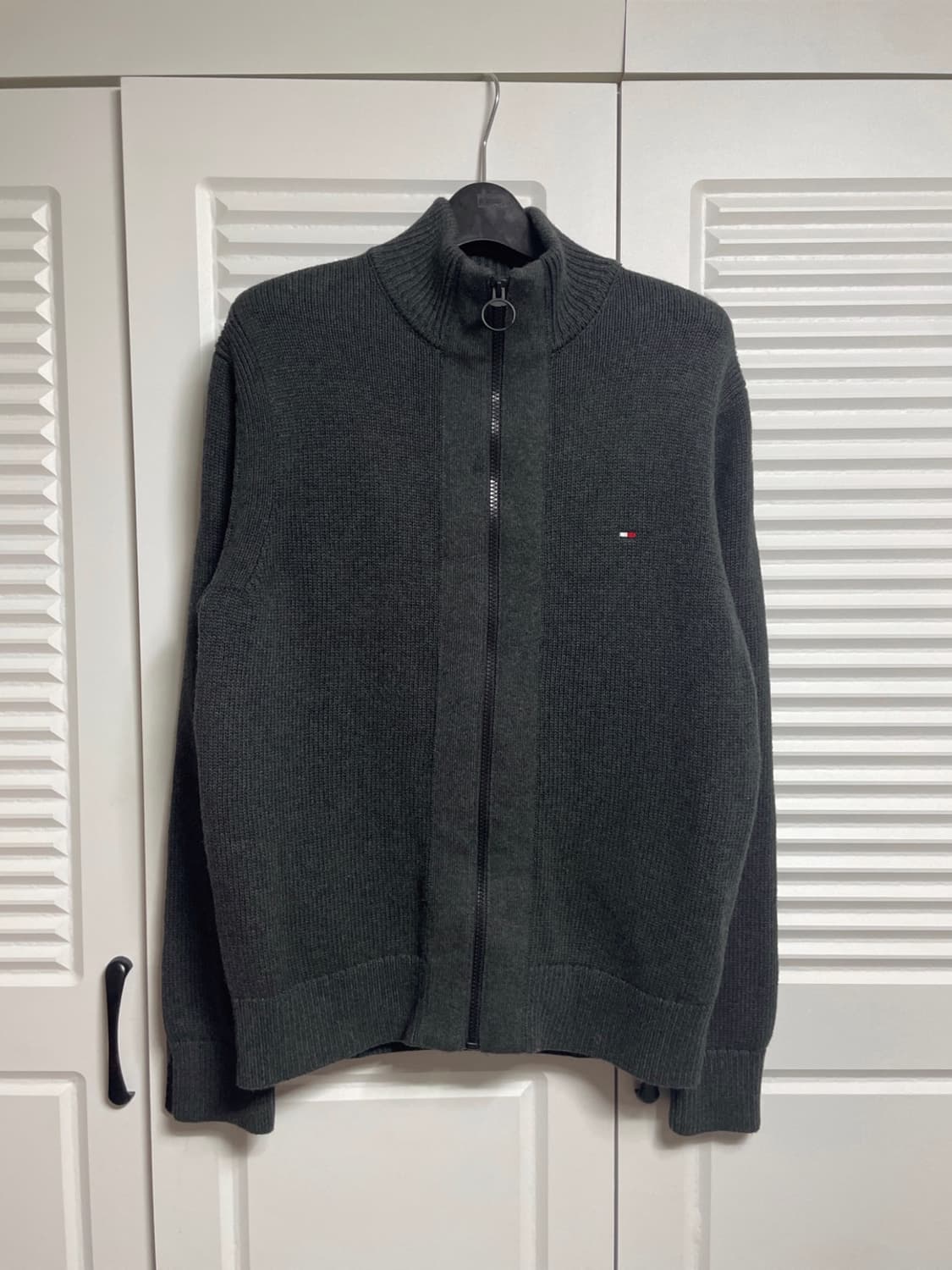 타미힐피거 니트 집업 상품이미지1