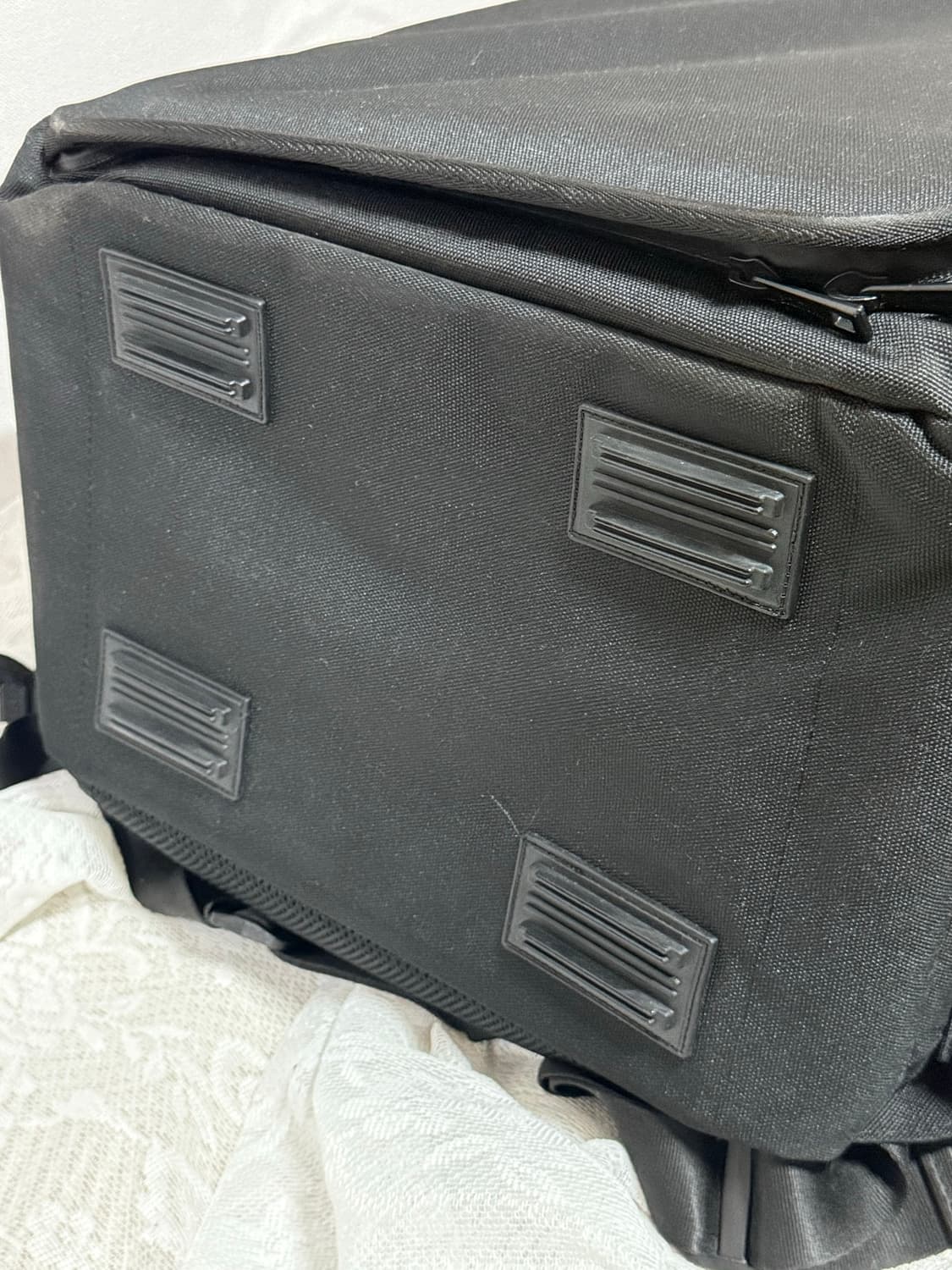 본투윈 B1 블랙 헬스 백팩  상품이미지10