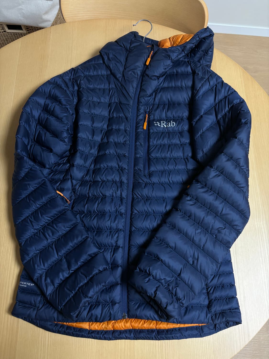 Rab 마이크로라이트 알파인 자켓 딥 잉크 마멀레이드 상품이미지2