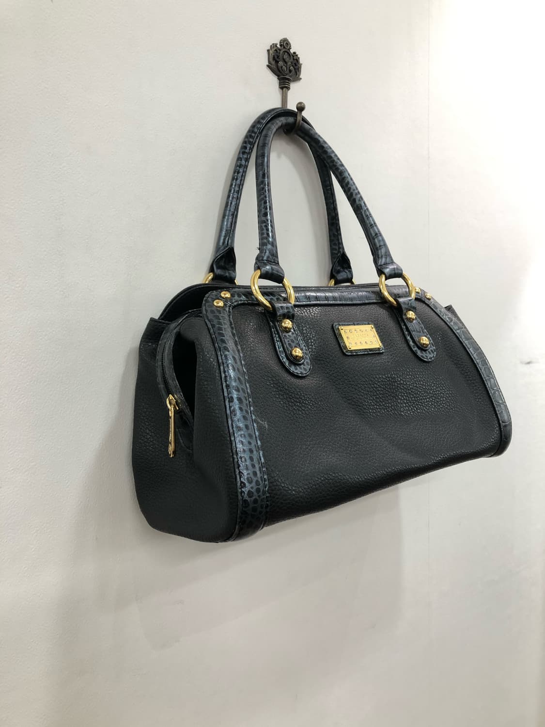 navy croc contrast black tote bag 상품이미지3