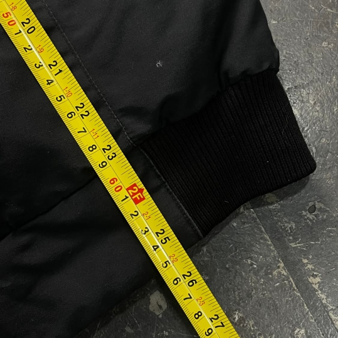 100 아이더  숏패딩 상품이미지7