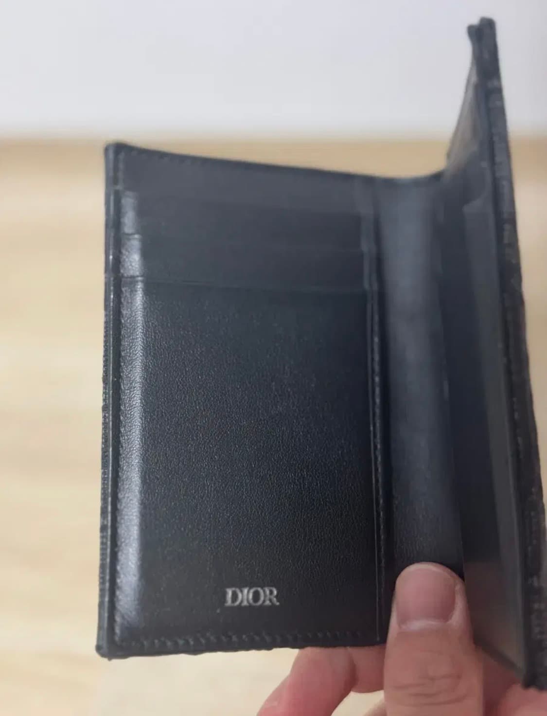 디올 오블리크 2단 카드홀더 블랙 상품이미지3