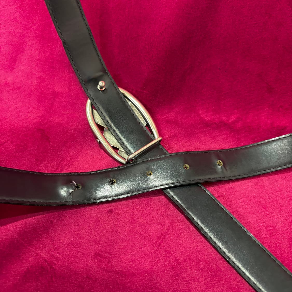 입생로랑 실버 로고 벨트 상품이미지3