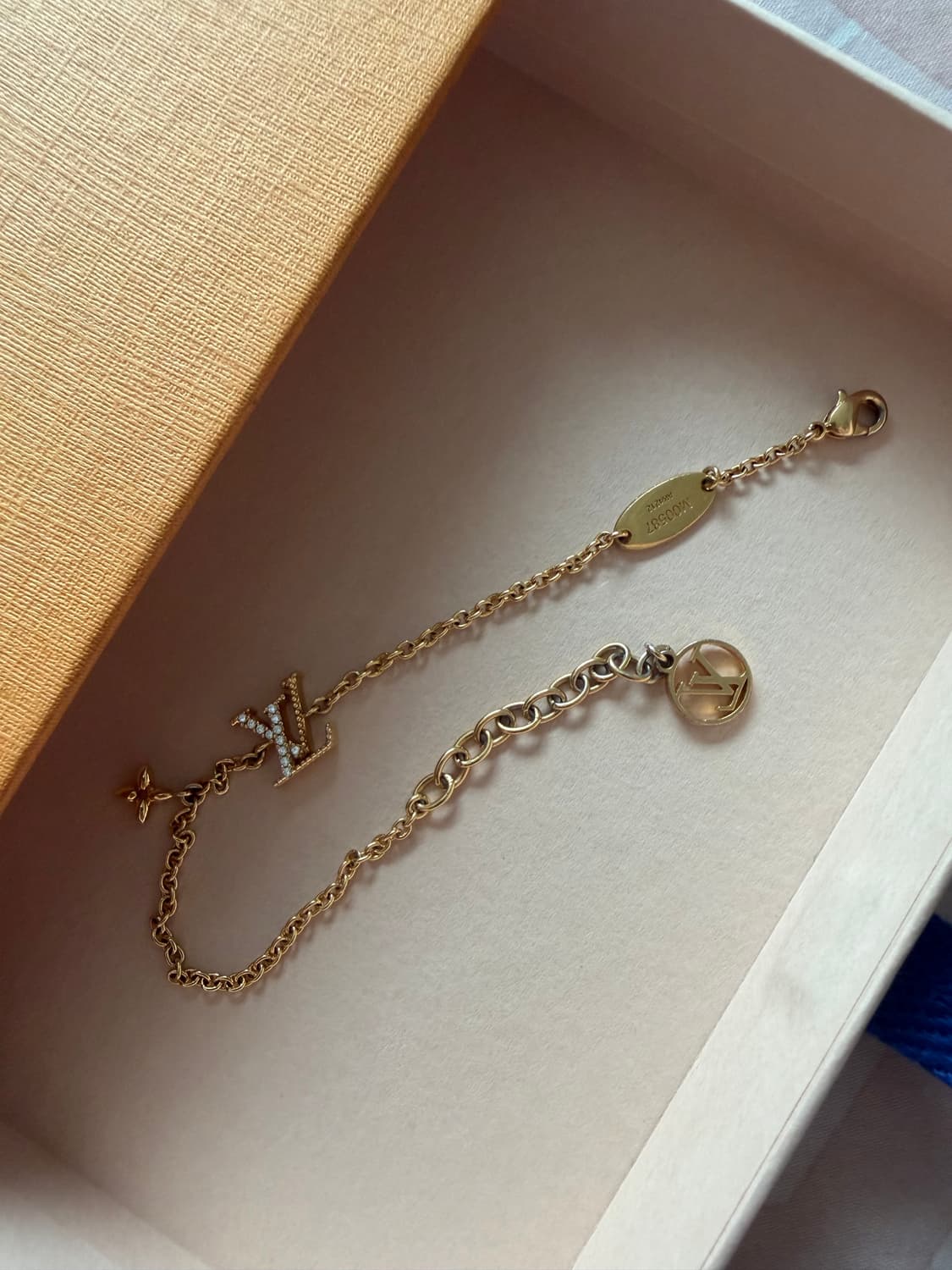 루이비통 아이코닉 팔찌 싸게 팝니당 상품이미지4