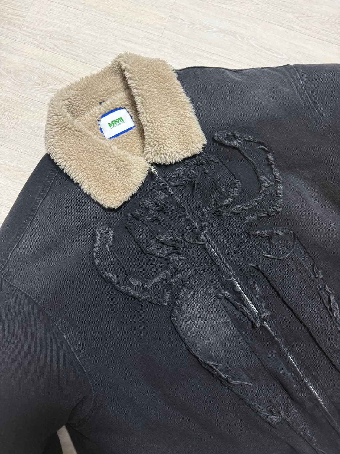 블랙 데님 무스탕 상품이미지1