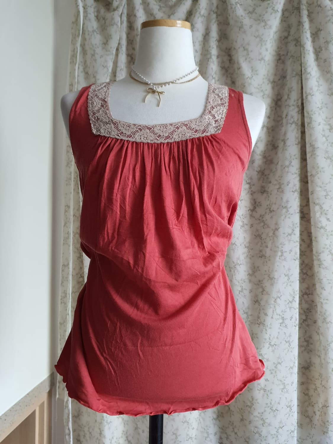 [빈티지] 레이스 넥 핑크 나시 블라우스 상품이미지1