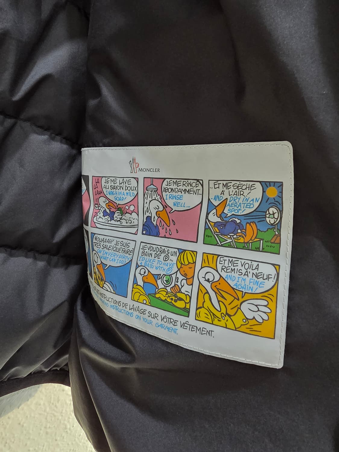 몽클레어 Contrin 다운베스트 패딩베스트 블랙 4 상품이미지8