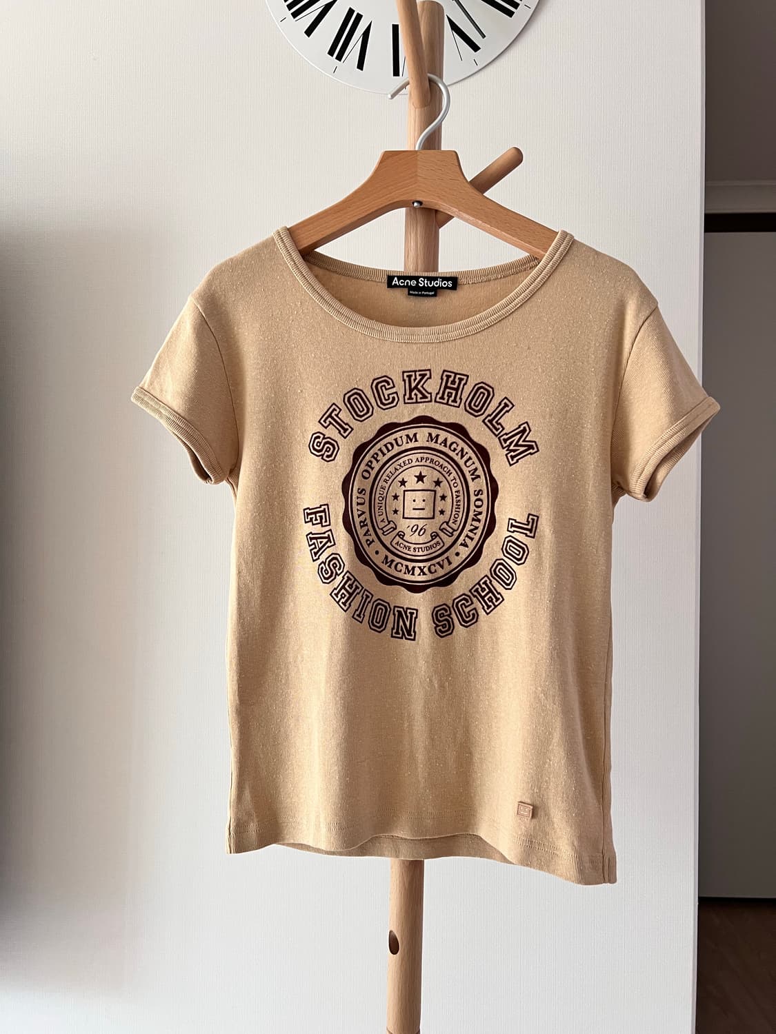 아크네스튜디오 티셔츠 상품이미지1