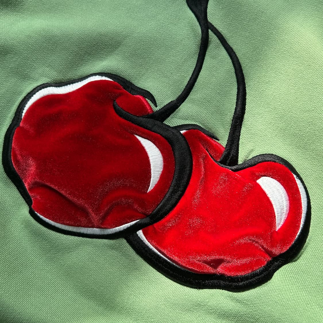 키르시 빅 체리 그린 맨투맨 상품이미지6