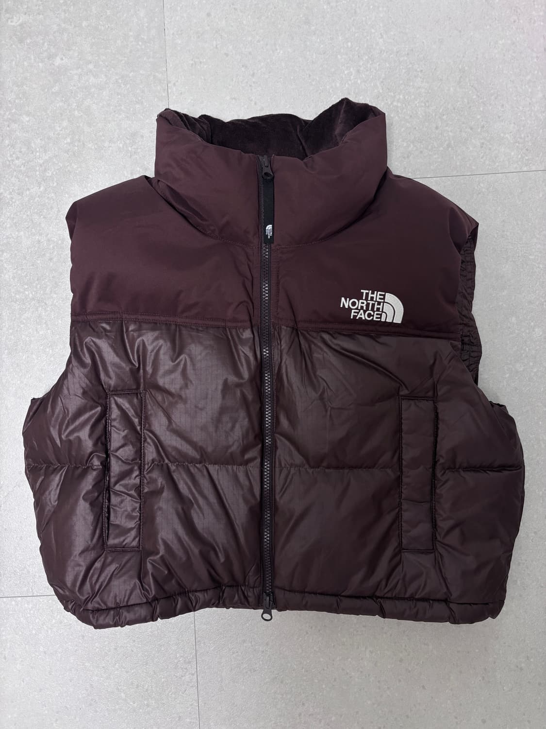 노스페이스 화이트 라벨 노벨티 눕시 다운 베스트 브라운(W) 상품이미지3