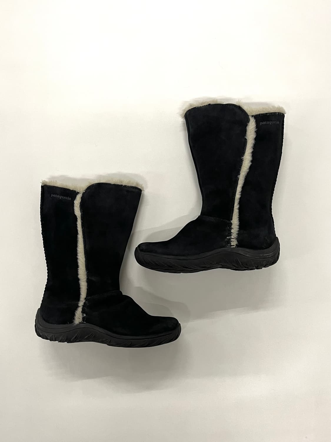 파타고니아 무스탕 퍼 시어링 루가노 부츠 상품이미지5