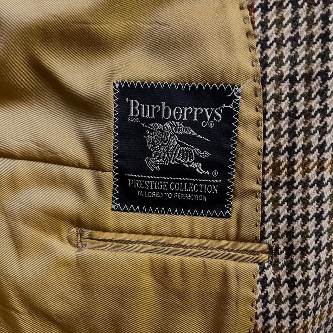90s 버버리 건클립 체크 패턴 테일러드 블레이져 명품 정장 N000 상품이미지8