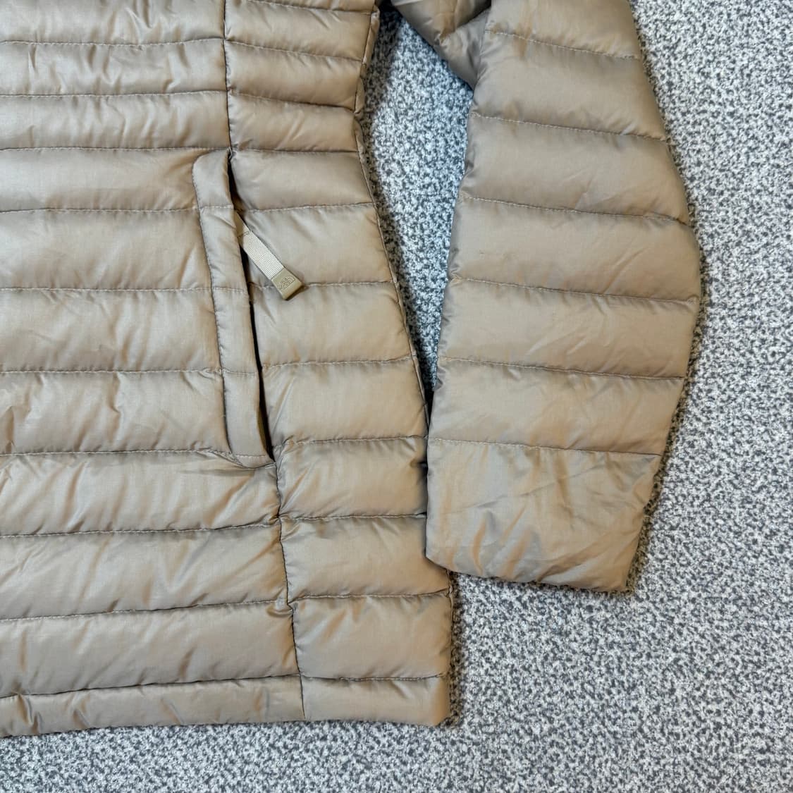 노스페이스 경량 패딩 여성용 상품이미지5