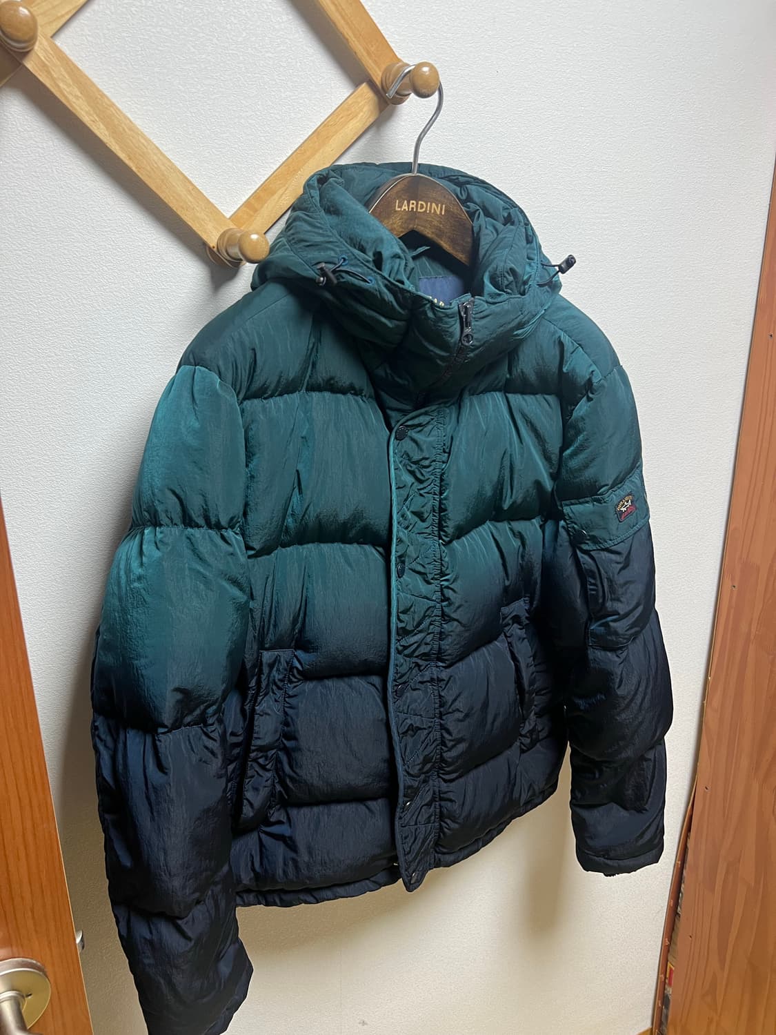 폴앤샤크 요팅 그린 네이비 투톤 구스다운 패딩 M사이즈 상품이미지2