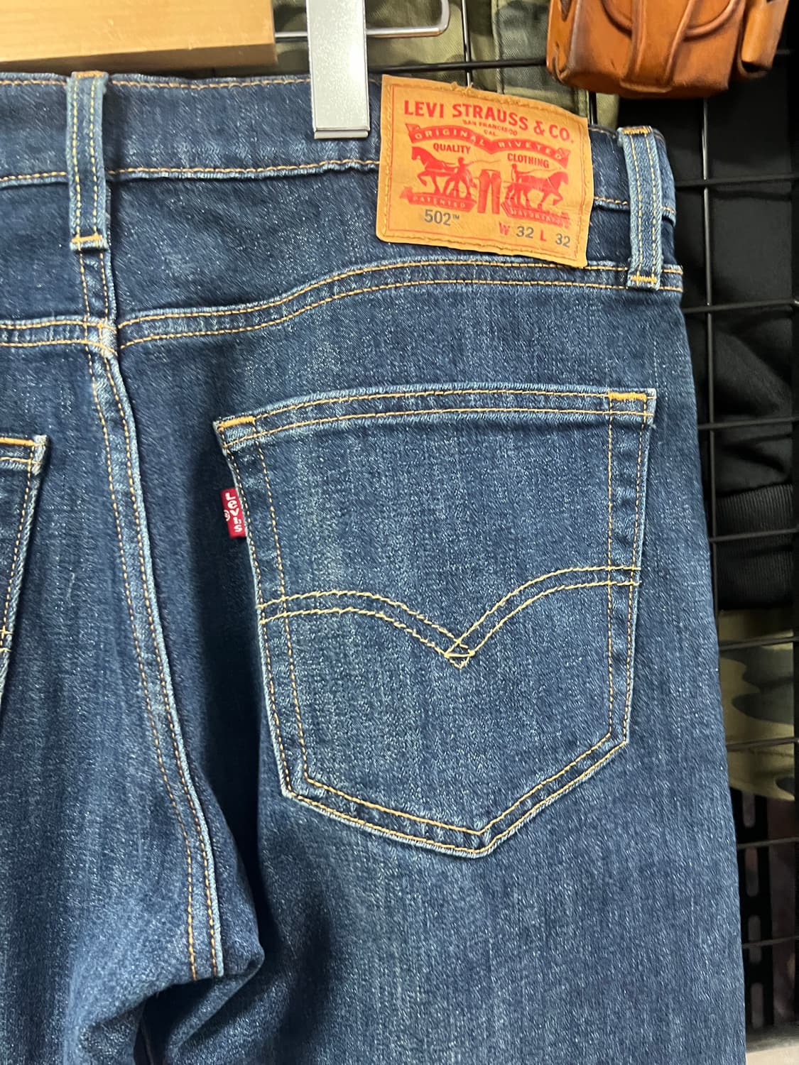 [No.5] Levi's 502 denim pants 32 상품이미지6