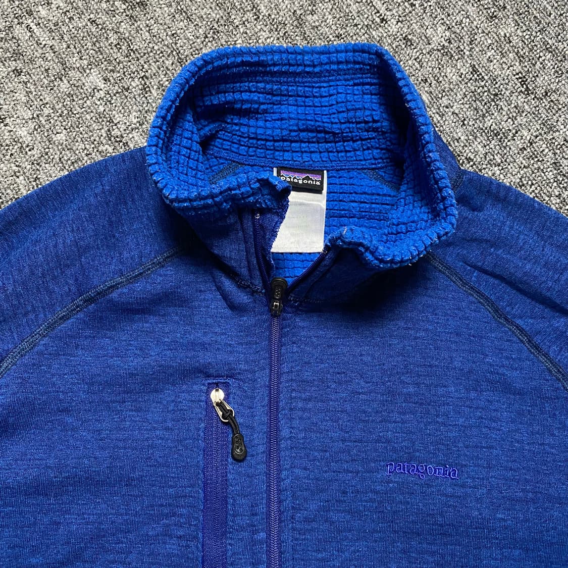 🌊Patagonia R1 구형 themal fleece 상품이미지4