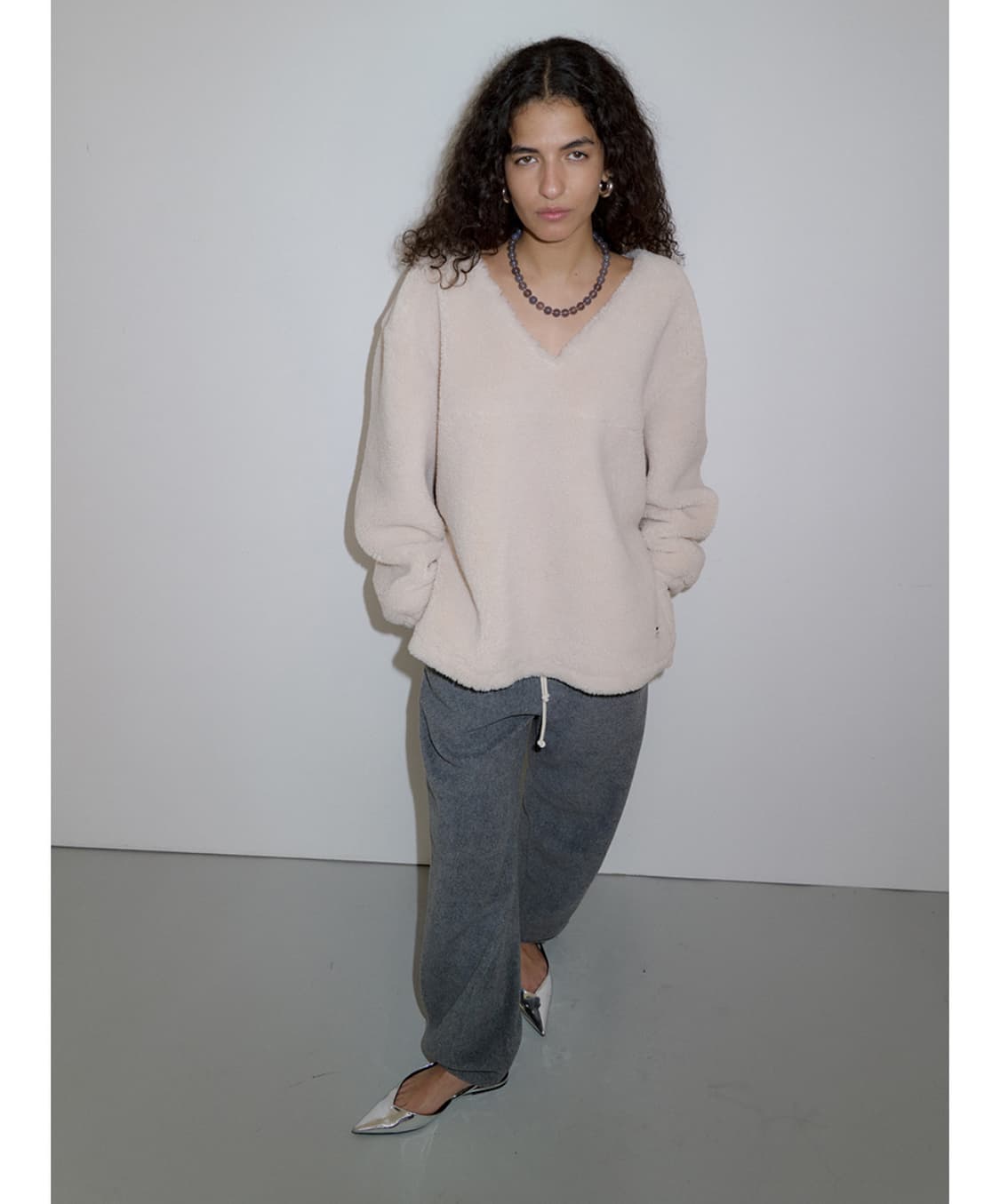 후리스 v넥 맨투맨 상품이미지2