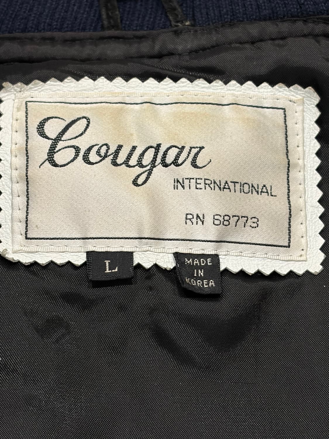 90s Cougar 크롭 레더 패치워크 봄버 블루종 자켓 상품이미지9