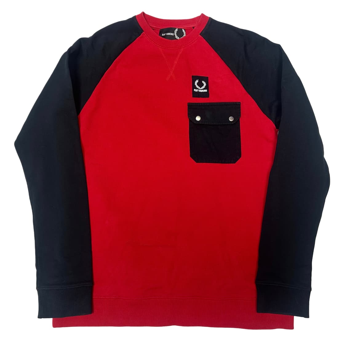 라프시몬스 프레드페리 레드포켓맨투맨 95 상품이미지1