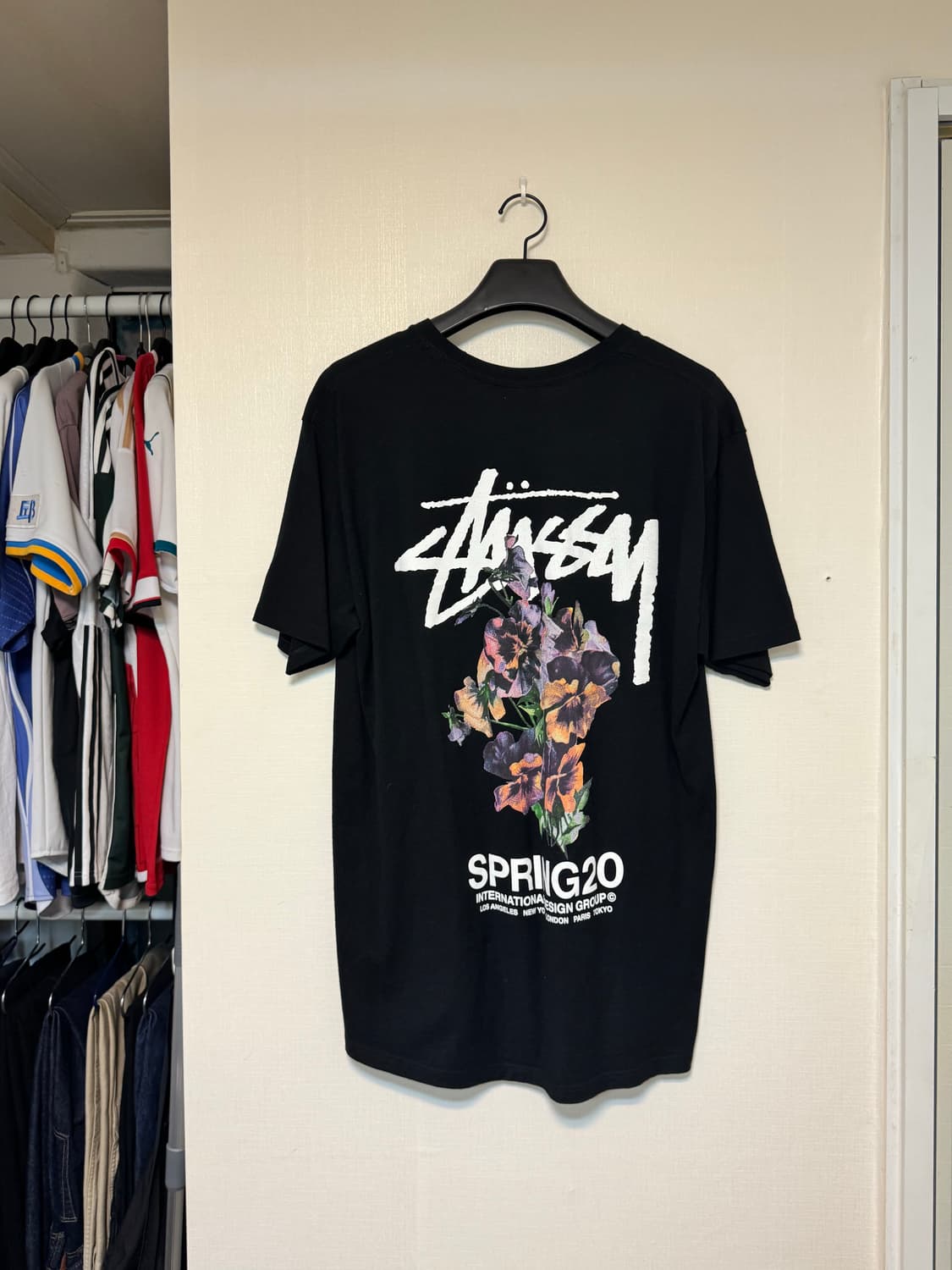 [스투시] 블랙 반팔 티셔츠 SPRING 20 상품이미지2