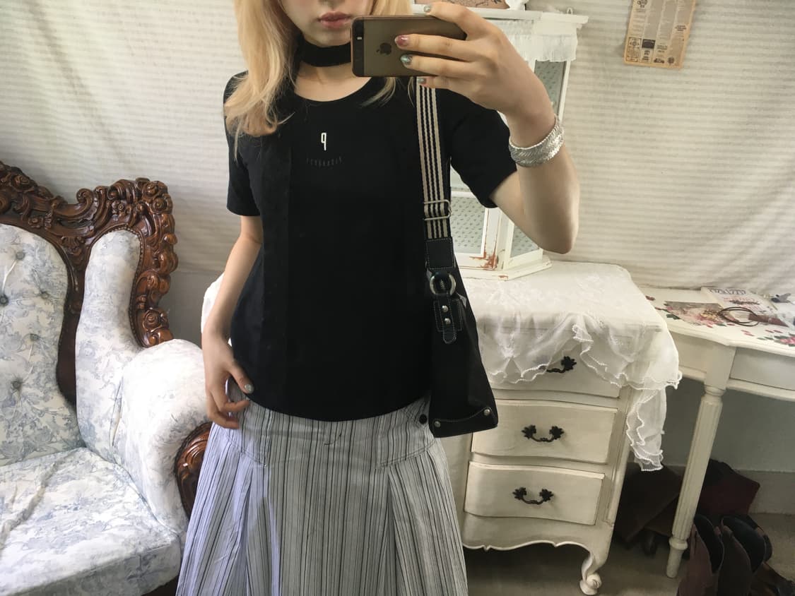 핑크하우스 블랙 프린팅 티셔츠 상품이미지2