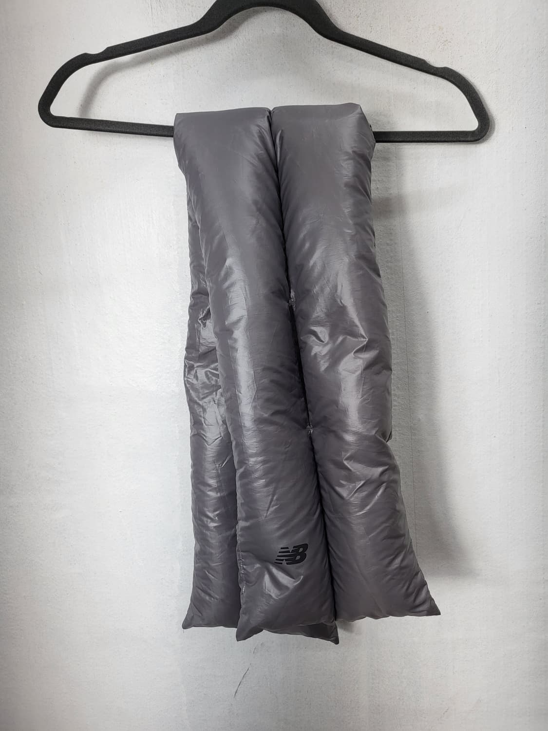 뉴발란스 구스패딩 고리 머플러 실버 새제품급 상품이미지3