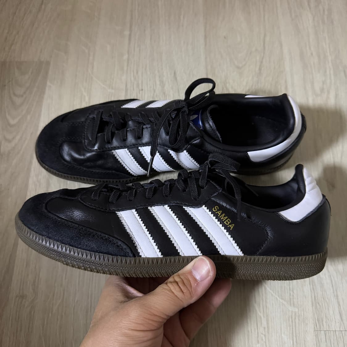 아디다스 삼바 OG  블랙&화이트 B75807 (245-250) 상품이미지6