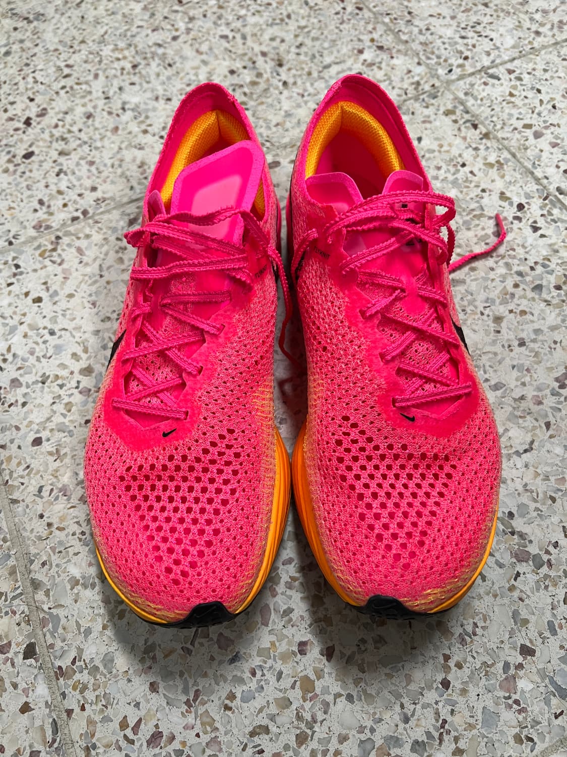 나이키베이퍼플라이 상품이미지1