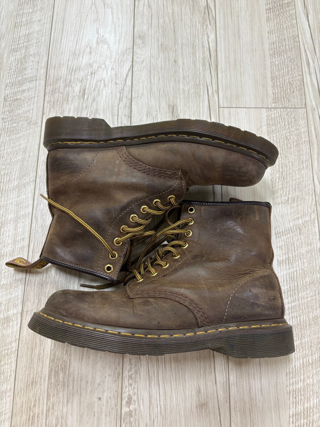 닥터마틴 1460 크레이지홀스 250 상품이미지2