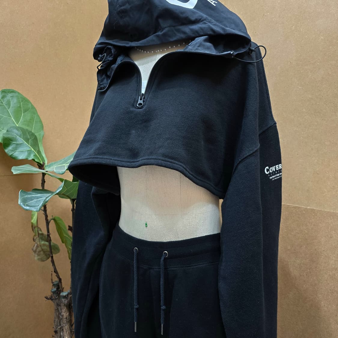 커버낫 언더붑 크롭탑 후드티 상품이미지2