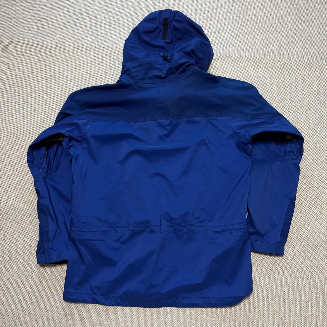 몽벨 고어텍스XCR 기능성 마운틴 자켓 상품이미지8