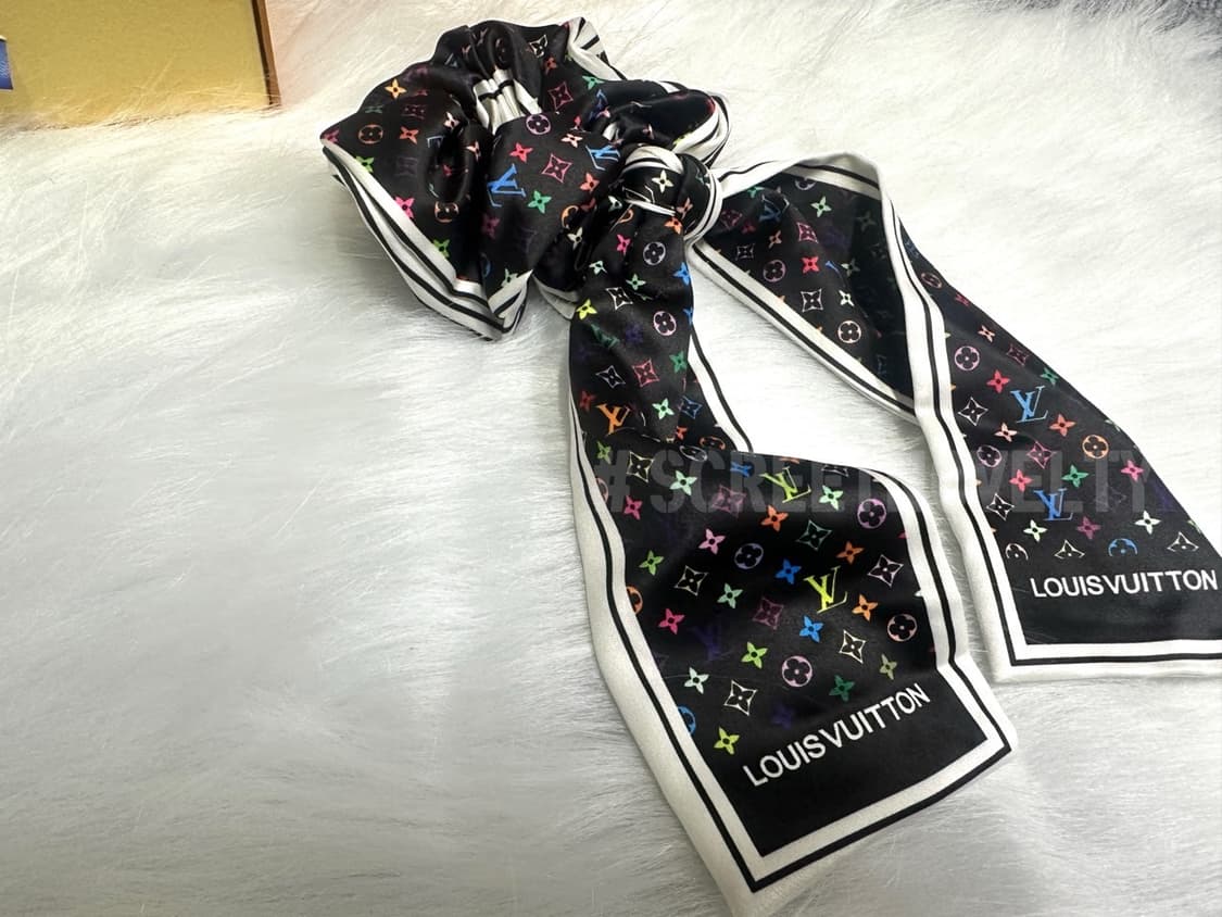 루이비통 블랙&멀티컬러 리본 헤어슈슈 상품이미지7