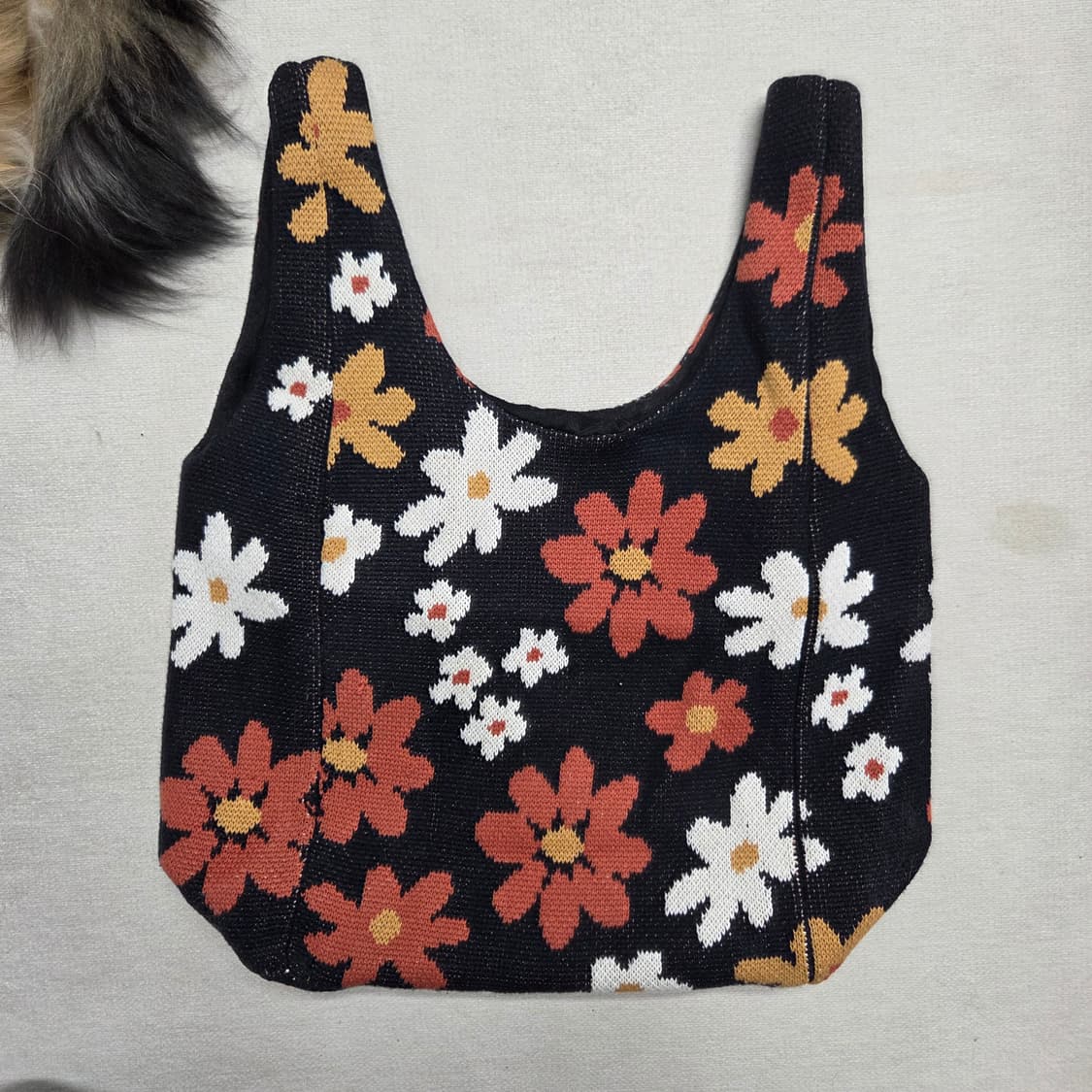 모리걸 플라워 패턴 니트 토트백 상품이미지1