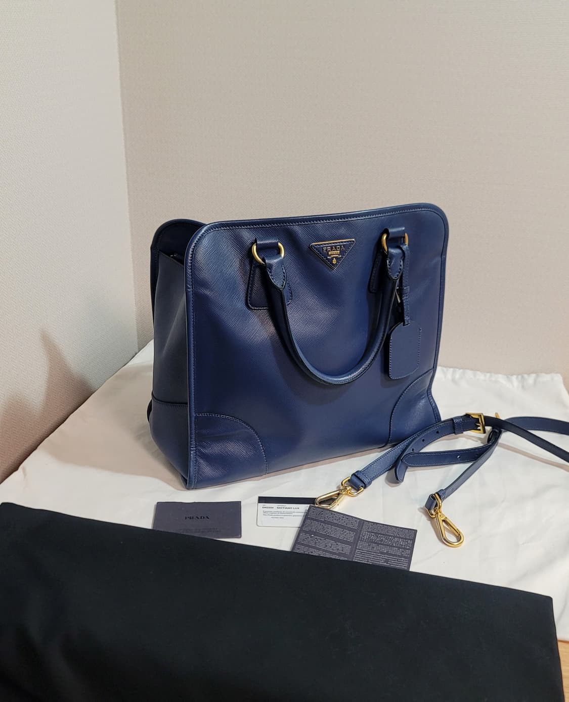 프라다 가방,크로스백토트백(디올샤넬보테가루이비통구찌셀린느생로랑발렌시아가 상품이미지2