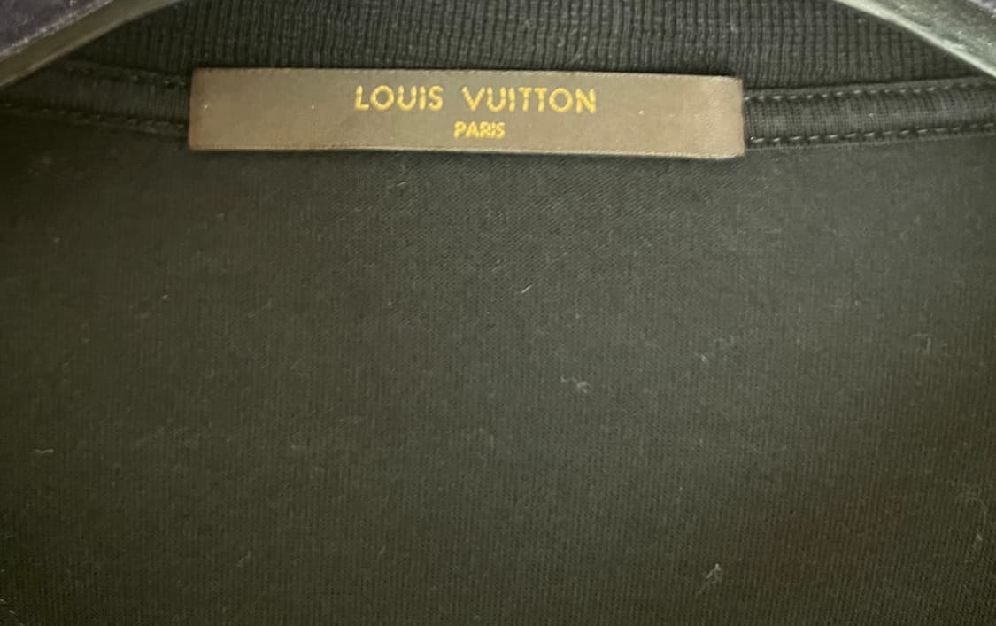 루이비통 PARIS TOKYO 반팔 티셔츠 XL 정품 상품이미지2